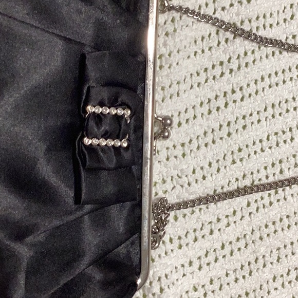 Black satin clutch purse - Picture 2 of 3